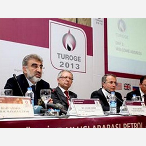 Bakan Yıldız 12. Türkiye Uluslararası Petrol ve Gaz Konferansı’na Katıldı.
