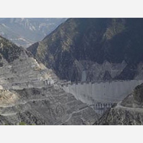 Türkiye’nin en yüksek barajında sona gelindi