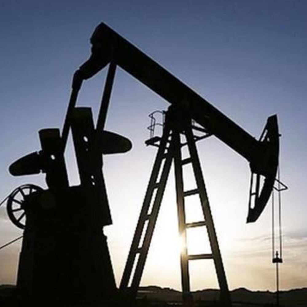 ABD, petrol fiyatı tahminini 0,5 dolar yükseltti
